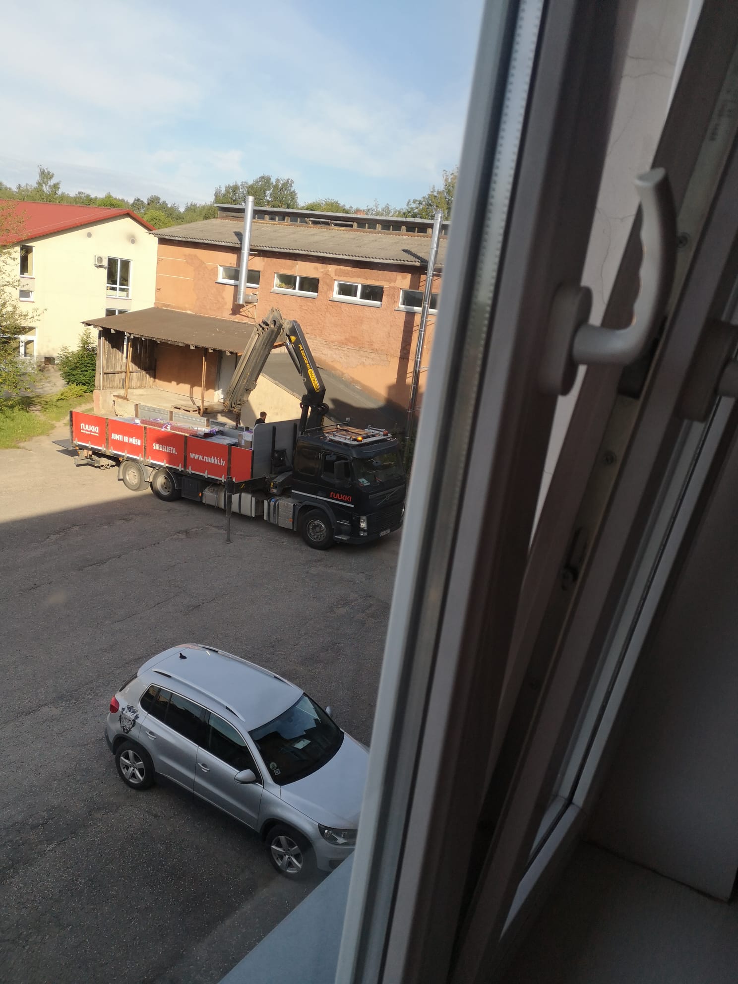 Manipulators darbā objektā